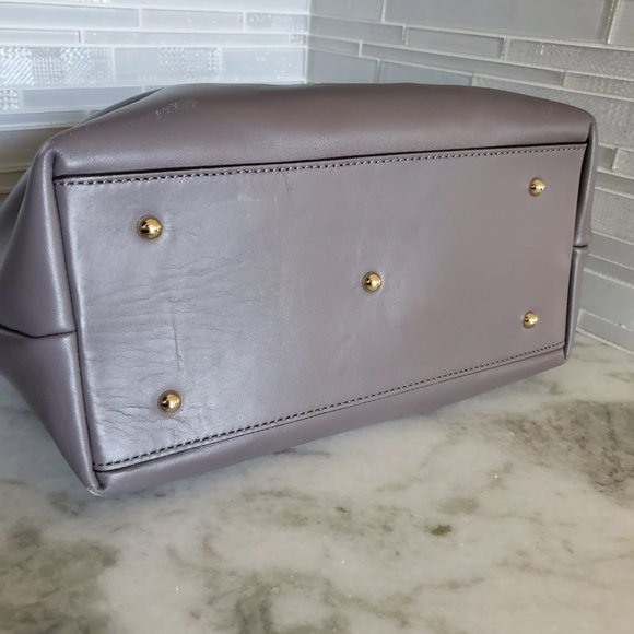 NWOT Dooney and Bourke City Barlow Crossbody Taupe Perfect Condition - Picture 9 of 16